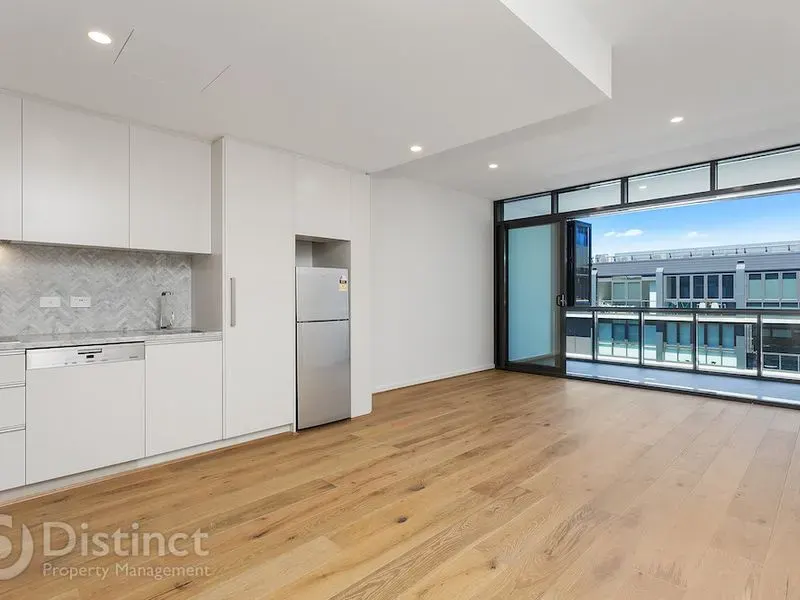526/20 Anzac Park, Campbell, photo 3