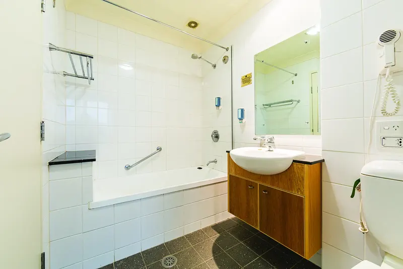 608/2 Akuna Street, City ACT 2601, photo 7