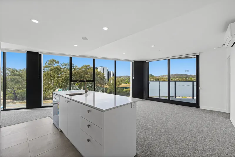 212/220 Melrose Drive, Phillip, photo 4