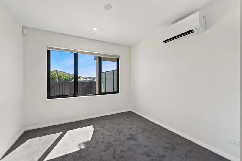 11/40 Trevor Gibson Way, Taylor, photo 8