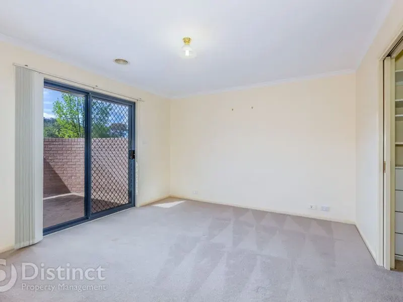 16 Ironbark Circuit, Jerrabomberra, photo 6
