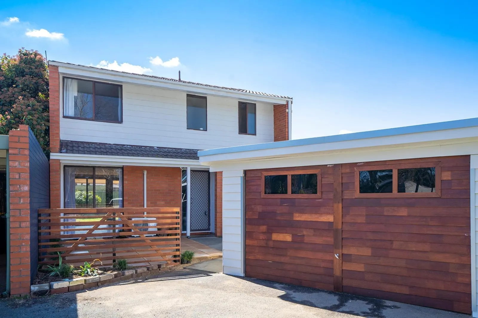 4 Cumbrae Place, Kambah, photo 1