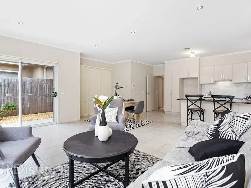 9 Helen Turner Street, Gungahlin, photo 5