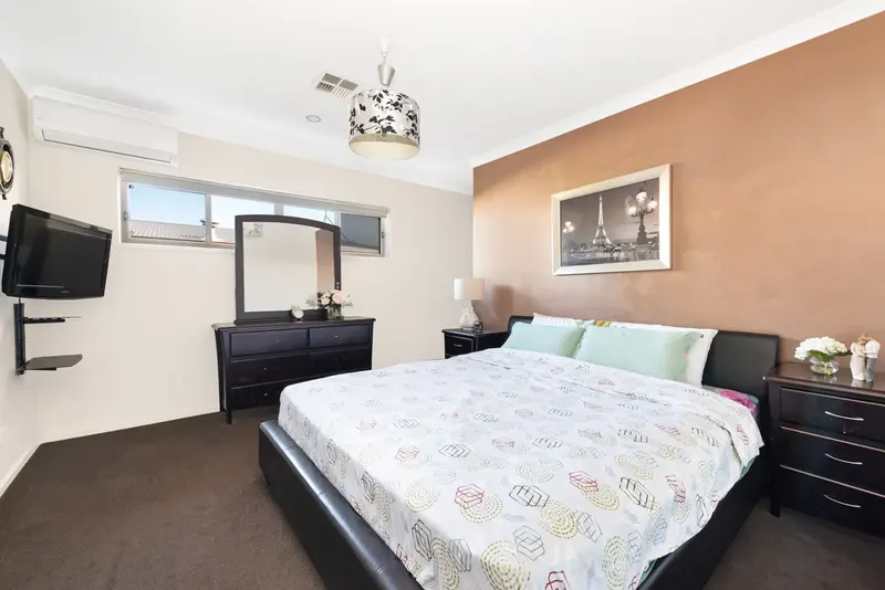 3 Hibberd Crescent, Forde, photo 7