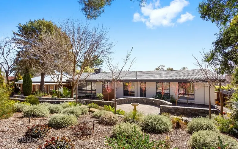11 Marrakai Street, Hawker