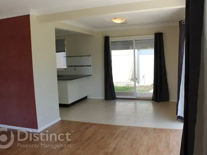 5 Atholbar Way, Karabar, photo 4
