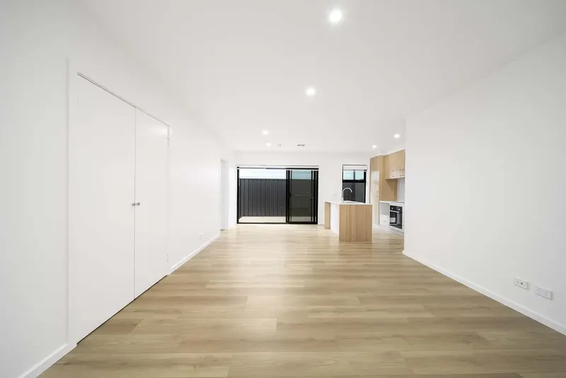 1a/33 Sculthorpe Avenue, Whitlam, photo 2