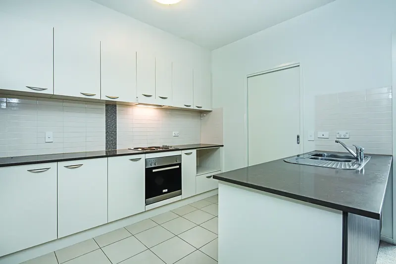 62/329 Flemington Road, Franklin, photo 2
