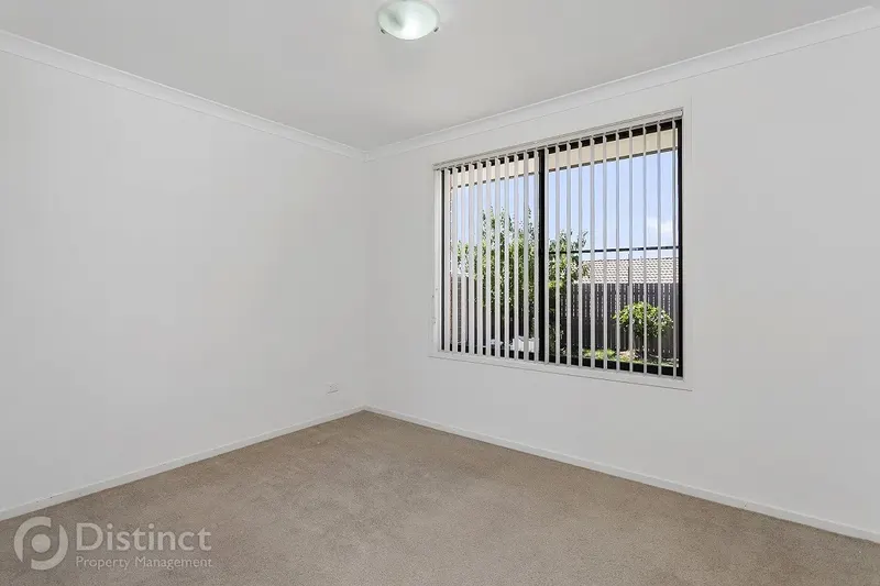 28 John Holt Street, Macgregor, photo 7