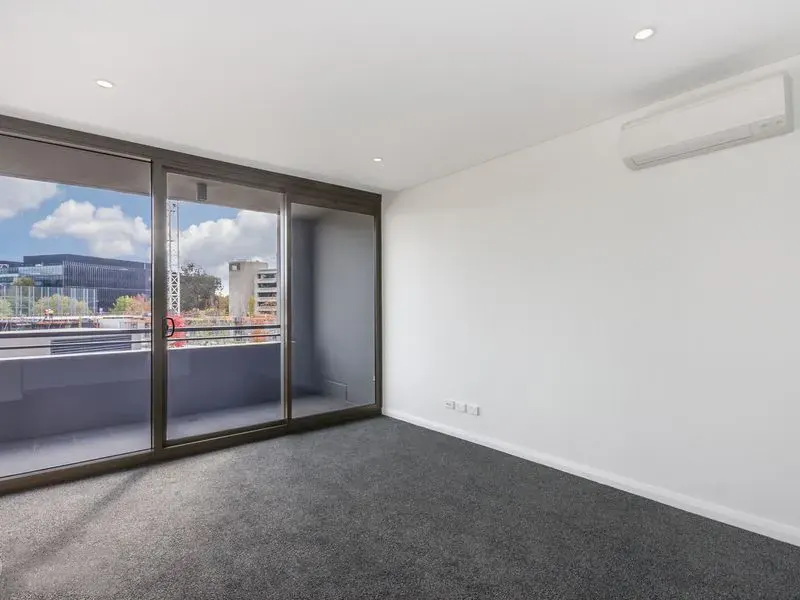 7/30 Blackall Street, Barton, photo 3