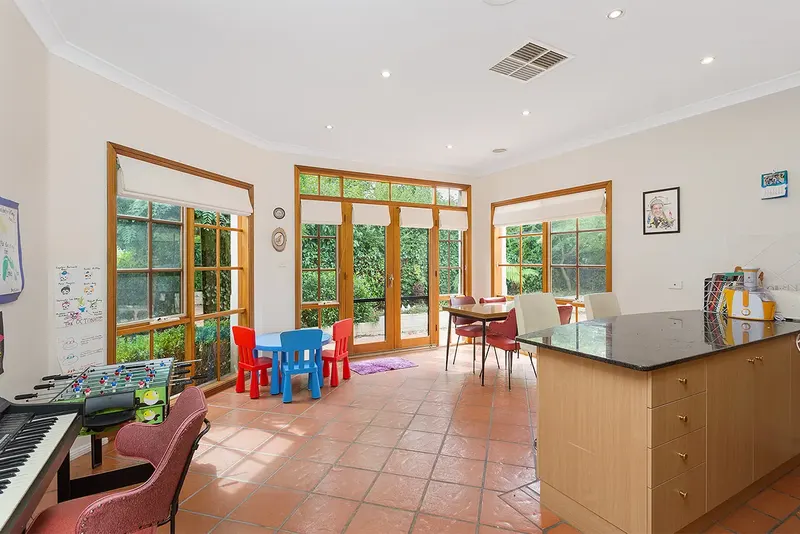2/81 Monaro Crescent, Griffith, photo 2