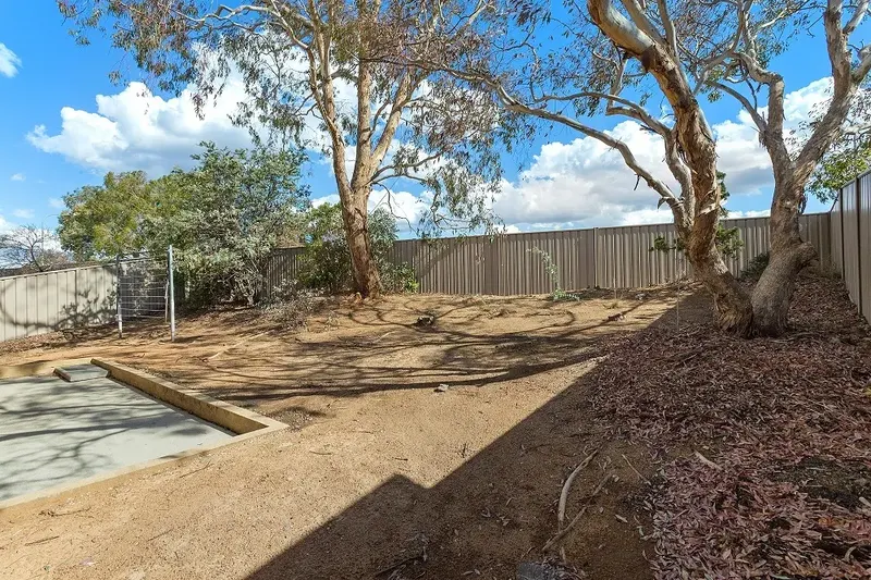 8/2 Quayle Place, Florey, photo 11