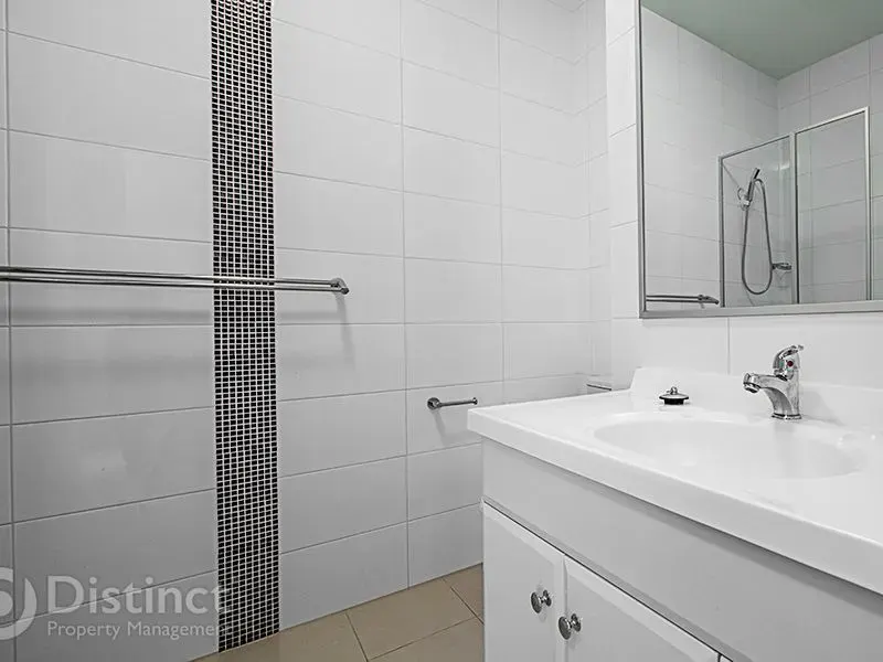62/329 Flemington Road, Franklin, photo 7
