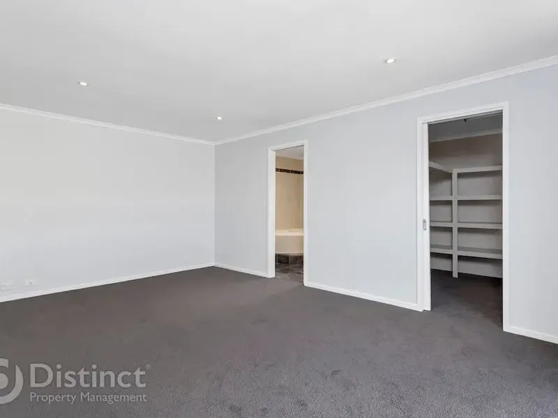 5 Tannabar Place, Isabella Plains, photo 6