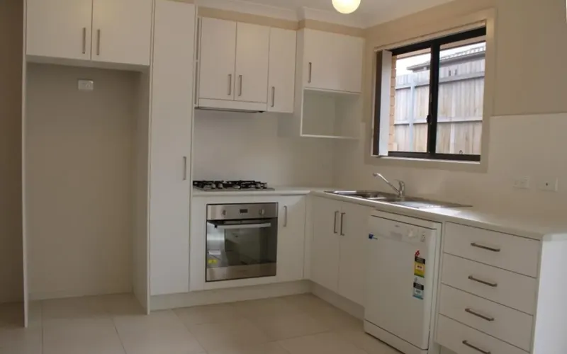 16 Phillipa Weeks Street, Watson, photo 2