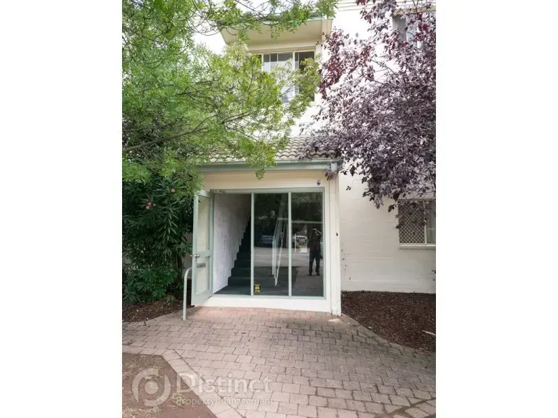 9/32 Bootle Place, Phillip, photo 10