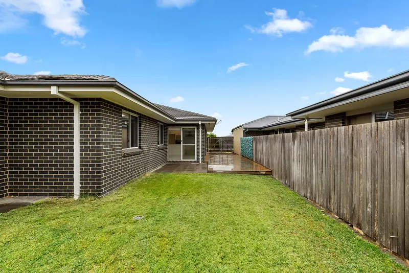 11 Punyibah Street, Crace, photo 18