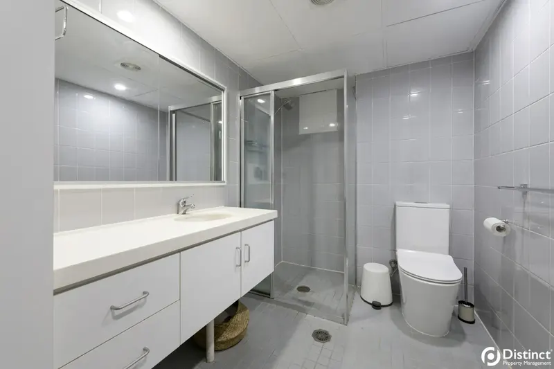 106/10 Currie Crescent, Griffith, photo 11