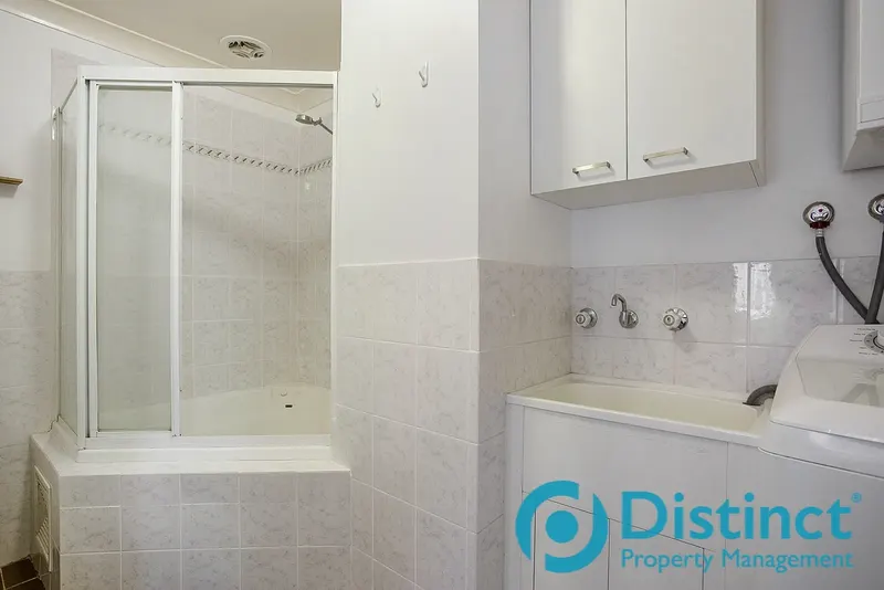 11/12 Albermarle Place, Phillip, photo 9
