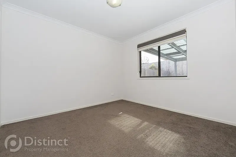 8 Bunima Crescent, Ngunnawal, photo 4