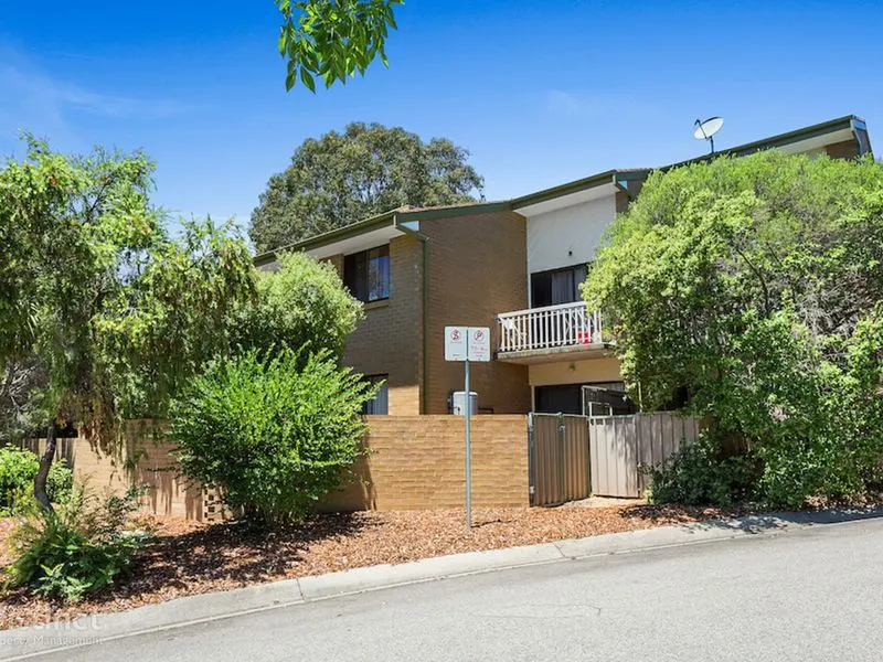 19/1 Buik Place, Belconnen, photo 1