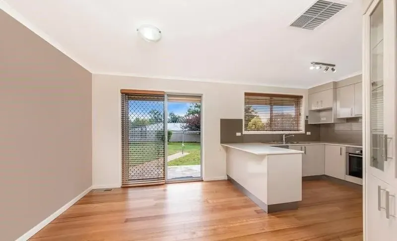 46 Santalum Street, Rivett, photo 4
