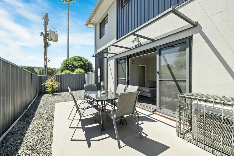 1/4 Powell Street, Queanbeyan East, photo 9