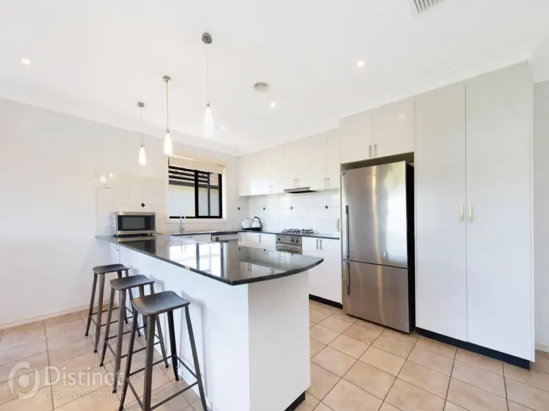 13 Terrara Close, Jerrabomberra, photo 2