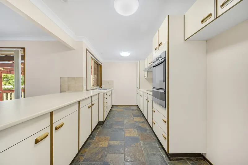 20 Gabriel Avenue, Jerrabomberra, photo 6