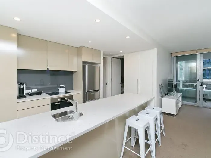 104/50 Eastlake Parade, Kingston, photo 8