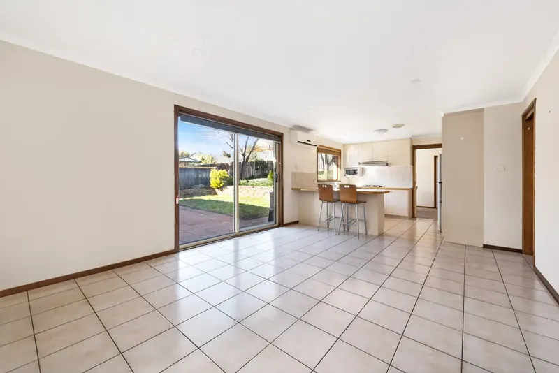 1 Chaton Place, Palmerston ACT 2913, photo 8