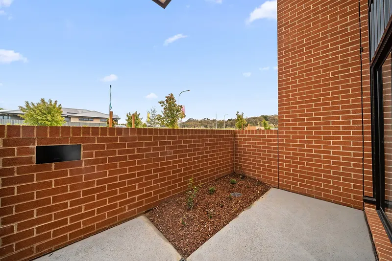 8 Candish Street, Googong, photo 14