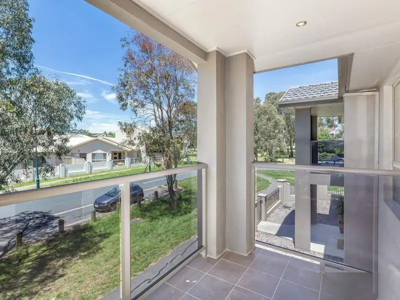 51 Frances Burke Street, Gungahlin, photo 11