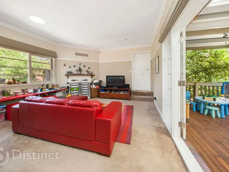23 Favenc Circle, Griffith, photo 4