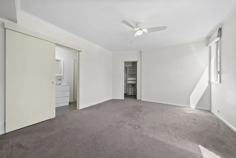 1/7 Coolac Place, Braddon, photo 8