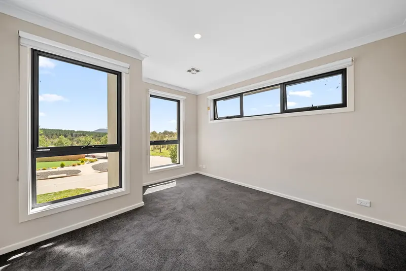 1 Bill Leng Street, Coombs, photo 6