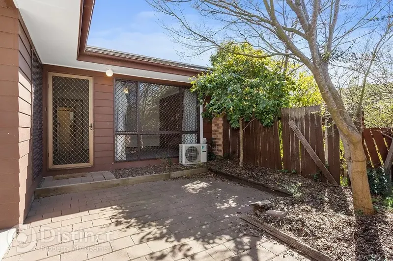 18 Flecker Place, Florey, photo 2