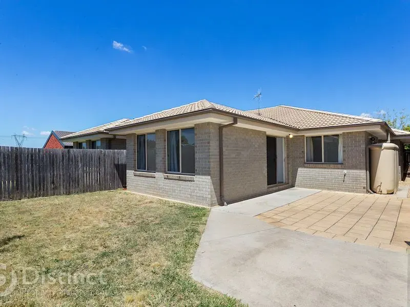 35 Constance Stone Street, Macgregor, photo 11