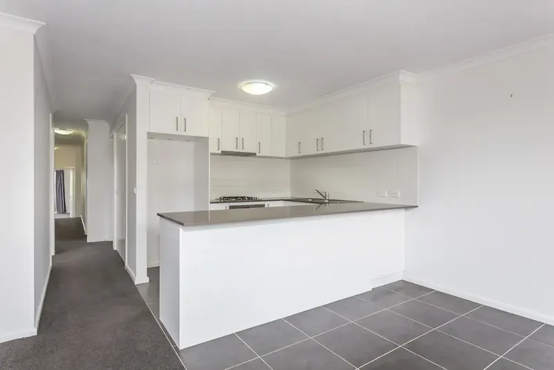 12 Hugh Gilchrist Street, Casey, photo 9