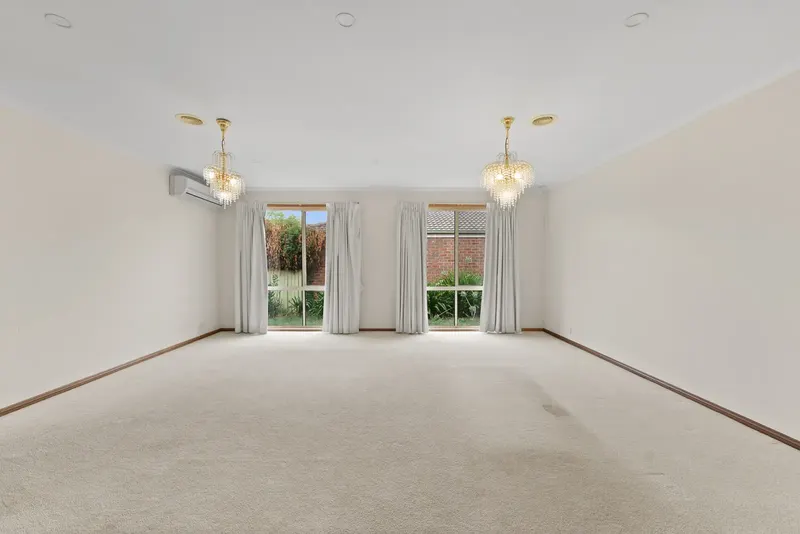 4 Wallaby Place, Nicholls, photo 2