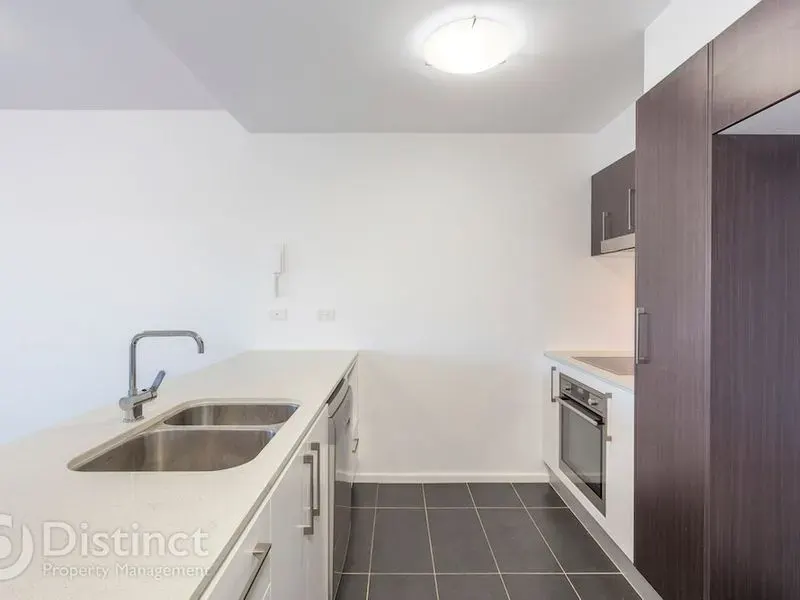 205/24 Philip Hodgins Street, Wright, photo 2
