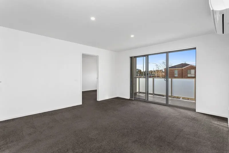 35/2 Sapling Street, Harrison, photo 3