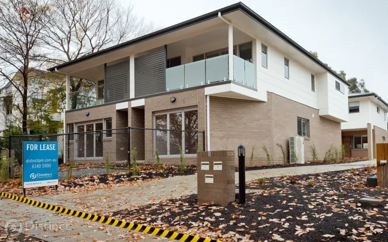 2/8 Hope Street, Dickson, photo 1