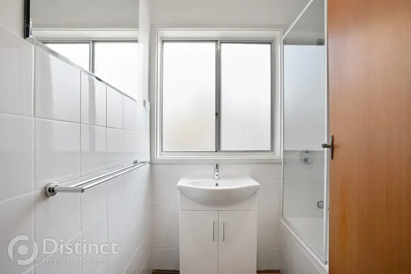 1/50 Templeton Street, Cook, photo 10