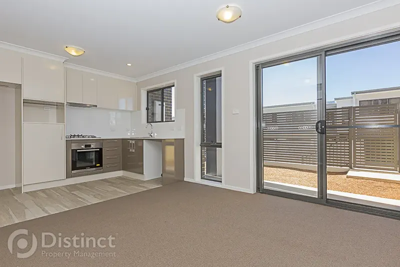 61/20 Fairhall Street, Coombs, photo 2