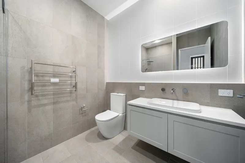 1/5 Lady Nelson Place, Red Hill, photo 12