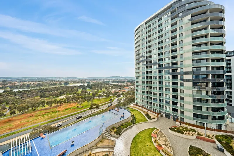 138/1 Anthony Rolfe Avenue, Gungahlin, photo 2