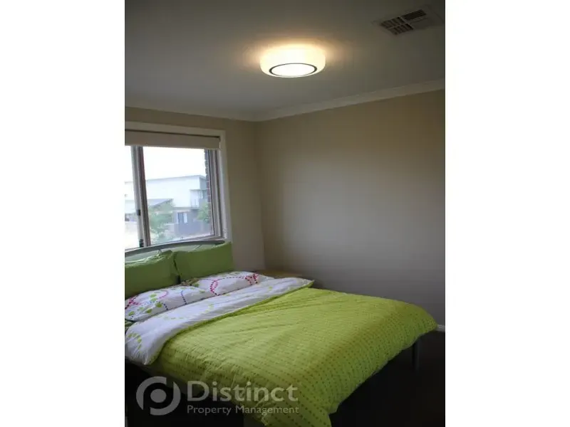 13 Joan Bradley Street, Franklin, photo 12