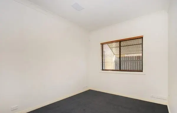 60 Norman Fisher Circuit, Bruce ACT 2617, photo 3