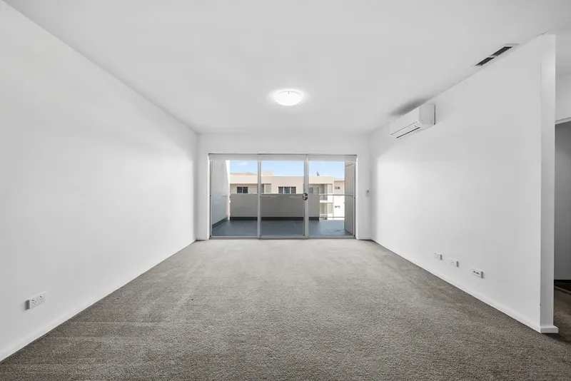 128/51 Catalano Street, Wright, photo 3